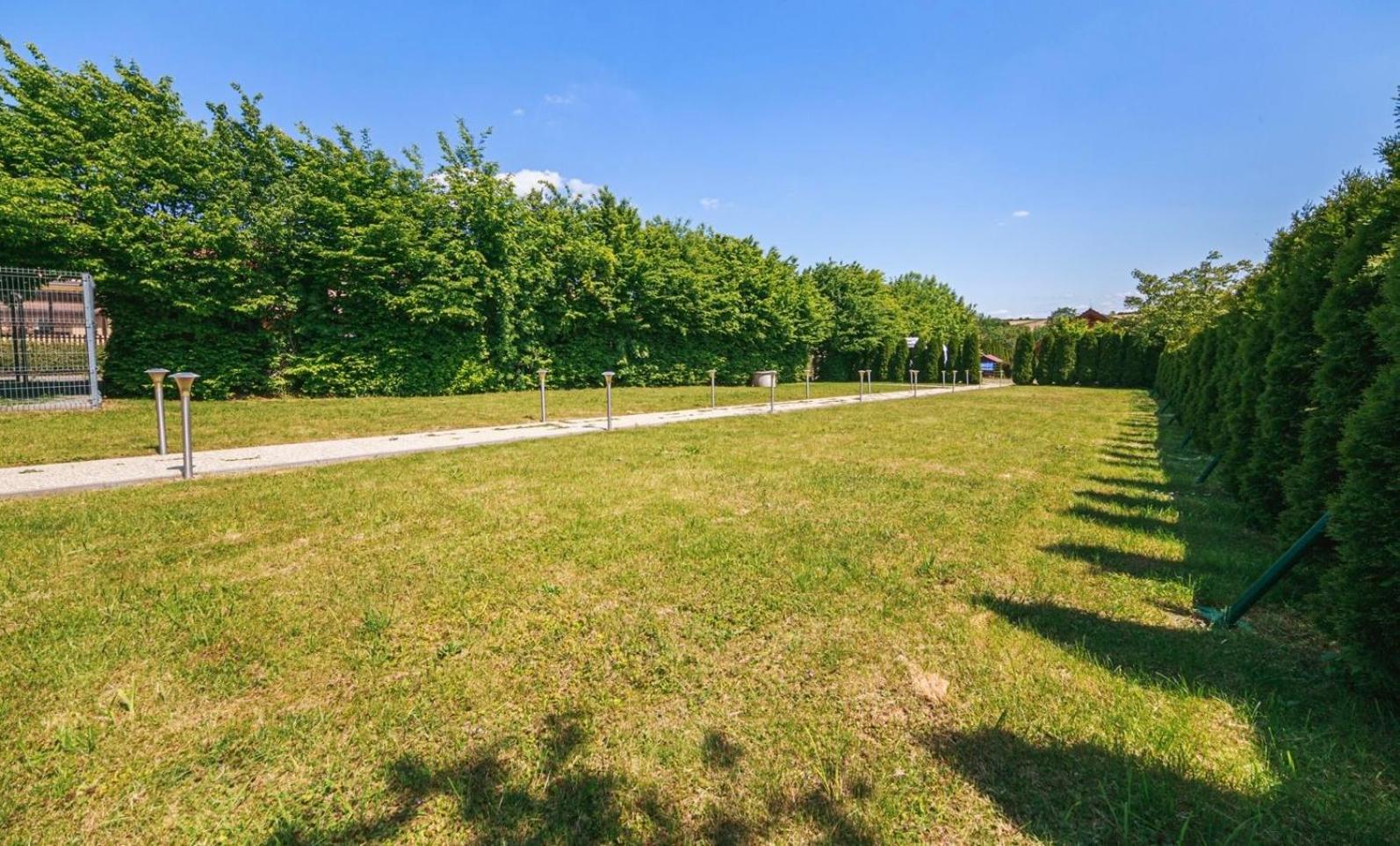 Vyškov Apartmany, Penzion, Wellness U Zlate Rybky מראה חיצוני תמונה